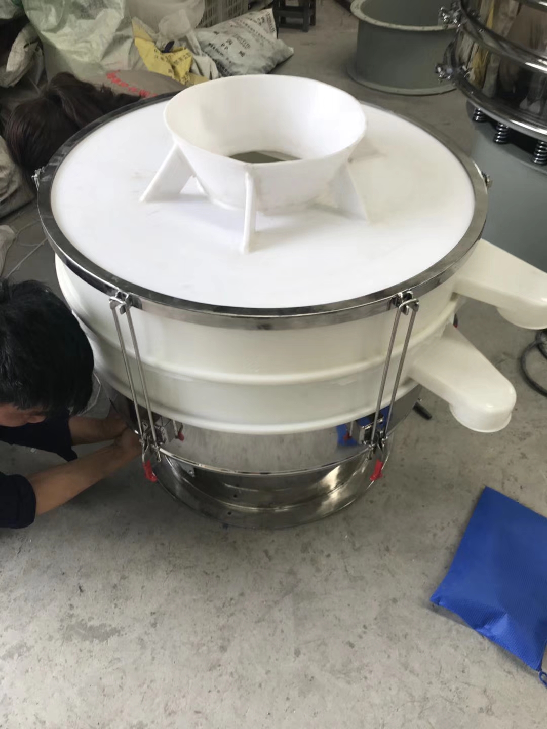 食品級榴莲视频大全那裏生產食鹽、白砂糖篩選機
